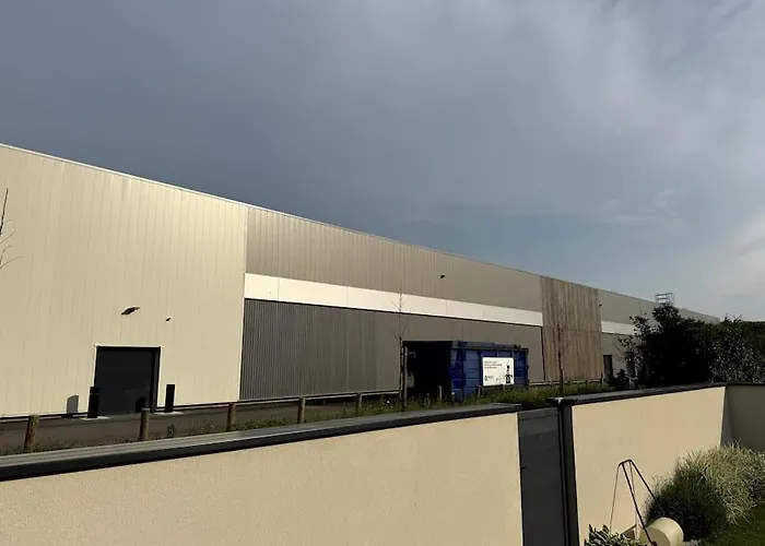 Belle Maison Avec Piscine Chauffee Sans Vis-A-Vis